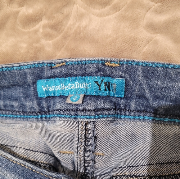 YMI women's jeans capris - Picture 4 of 5